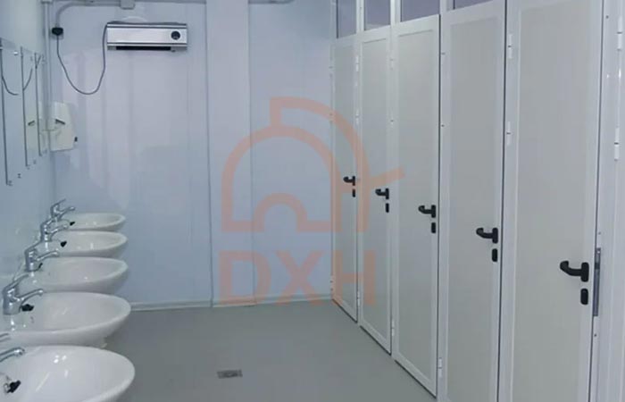 Portable-Toilets-for-Remote-Mining-Camps